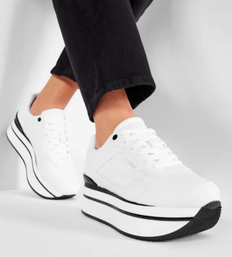 GUESS SNEAKERS DONNA CON LOGO