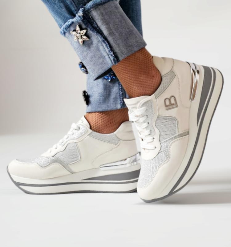 LAURA BIAGIOTTI SNEAKERS