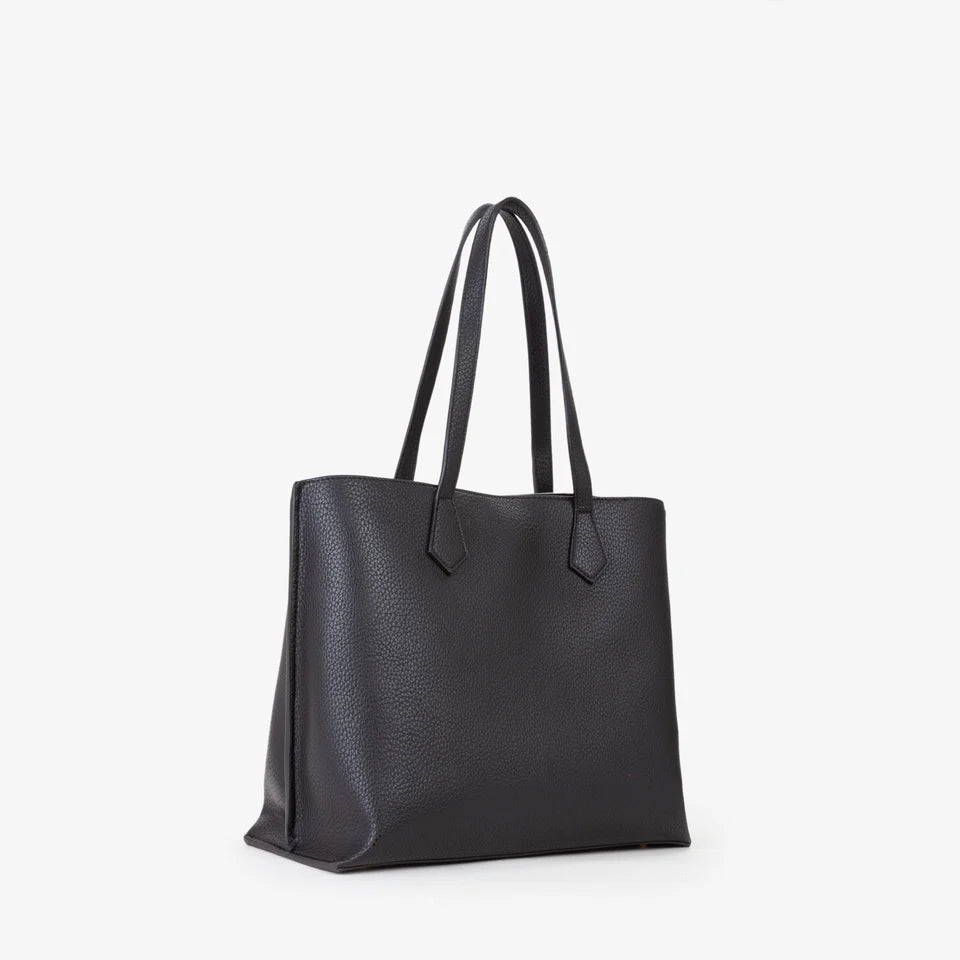 VALENTINO SHOPPING FALL RE NERA